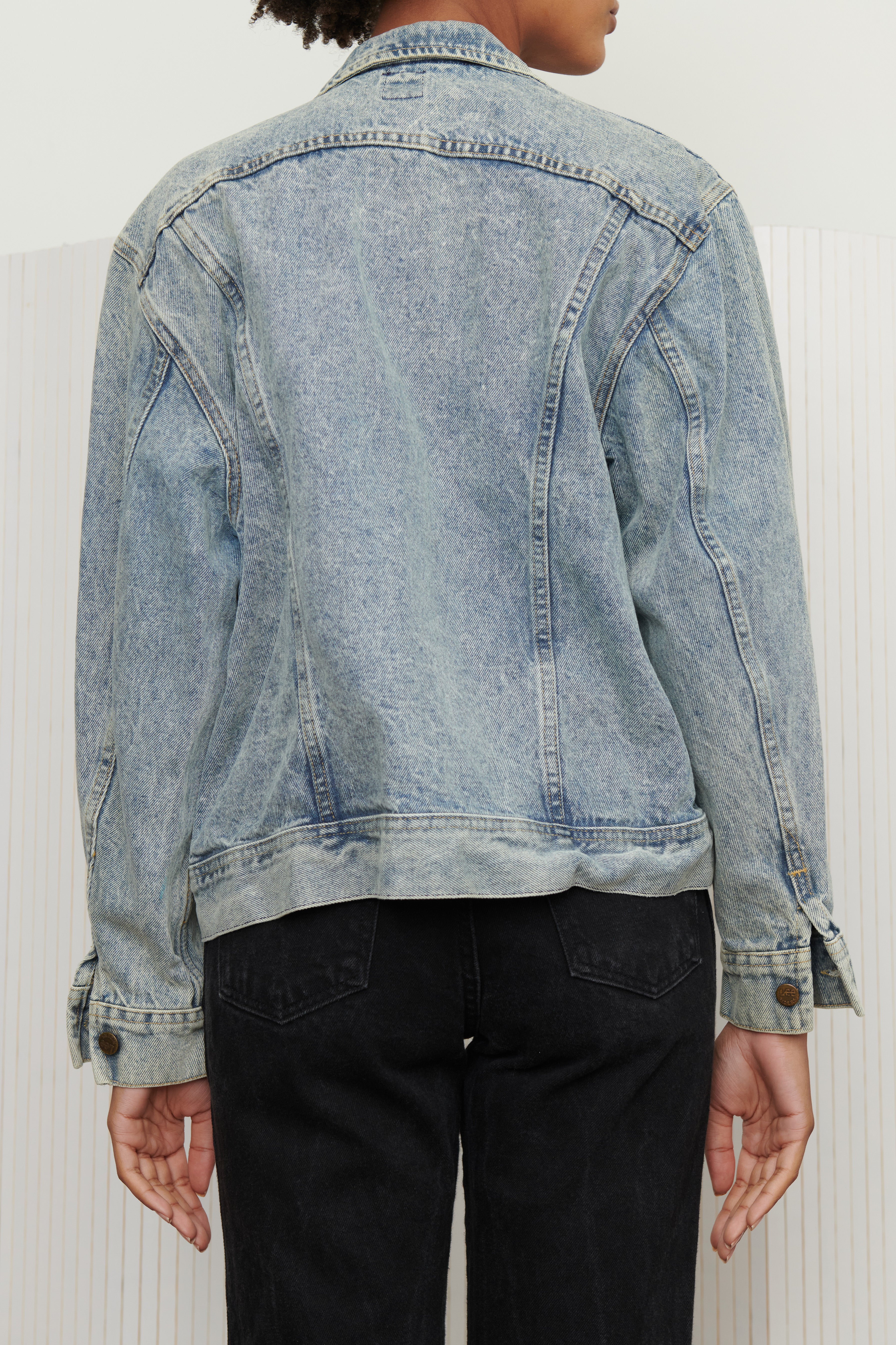 Lee Medium Wash Rounded Pocket Jacket SZ Medium