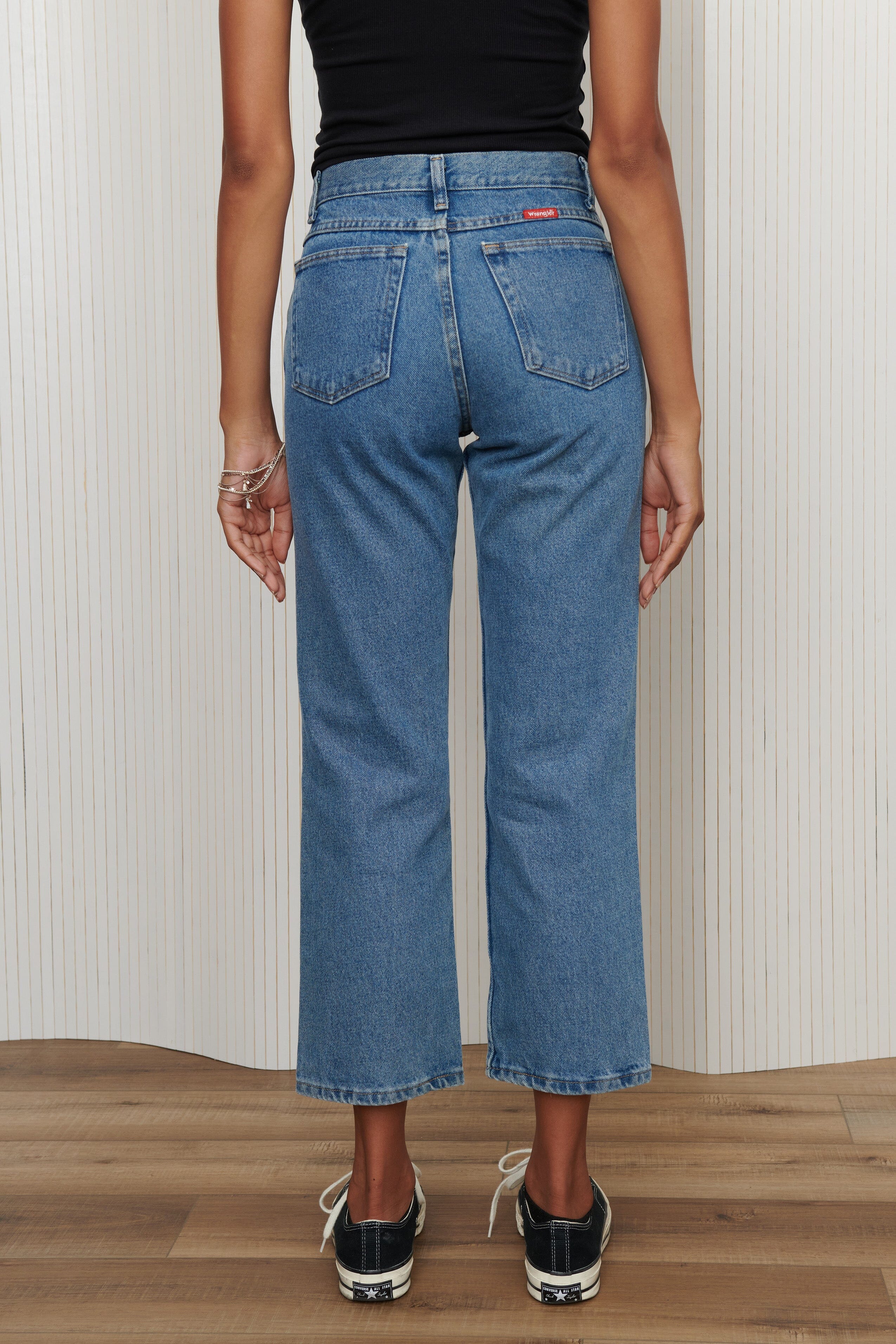Wrangler Red Label Medium Wash Wide Leg Jeans SZ 26 Pant Wrangler