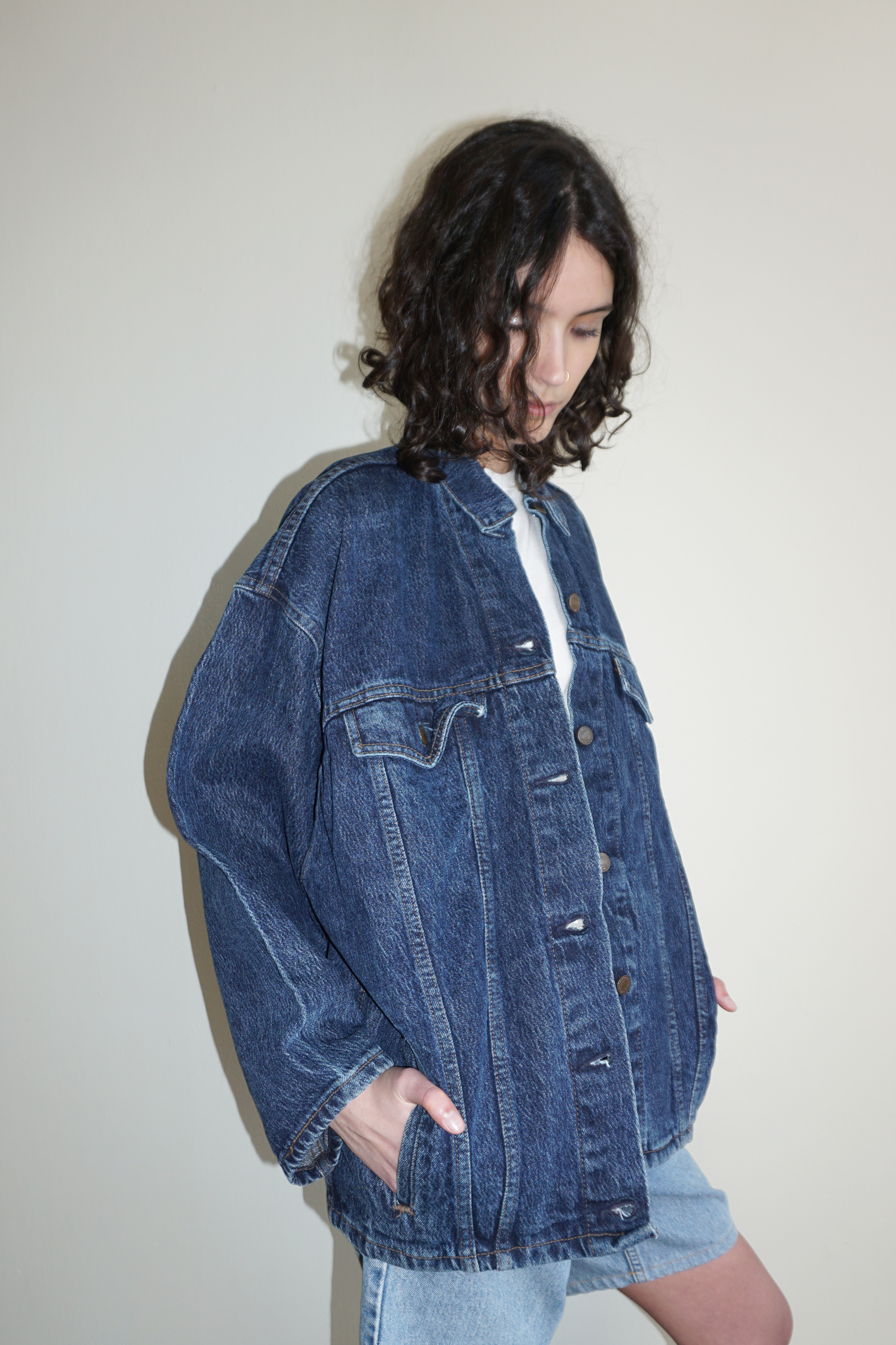 1980s Levi's Dark Wash Trucker Jacket SZ Large – VALLEY DENIM