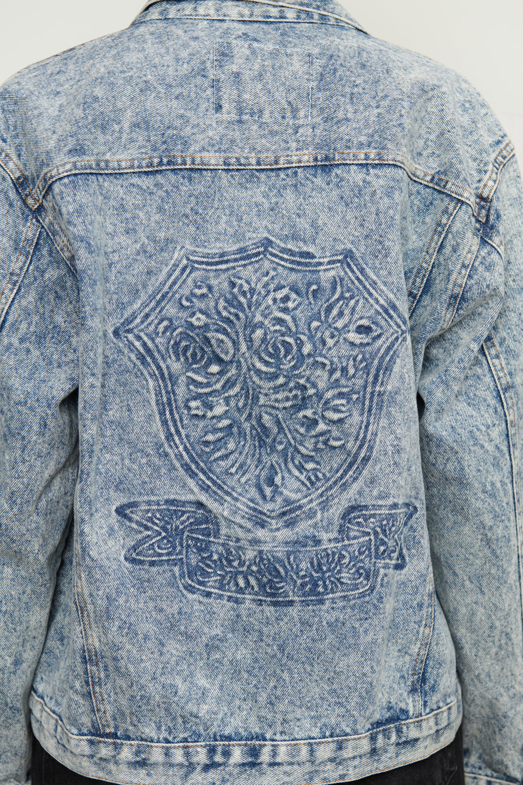 GITANO Acid Wash Embossed Back Jacket SZ Small