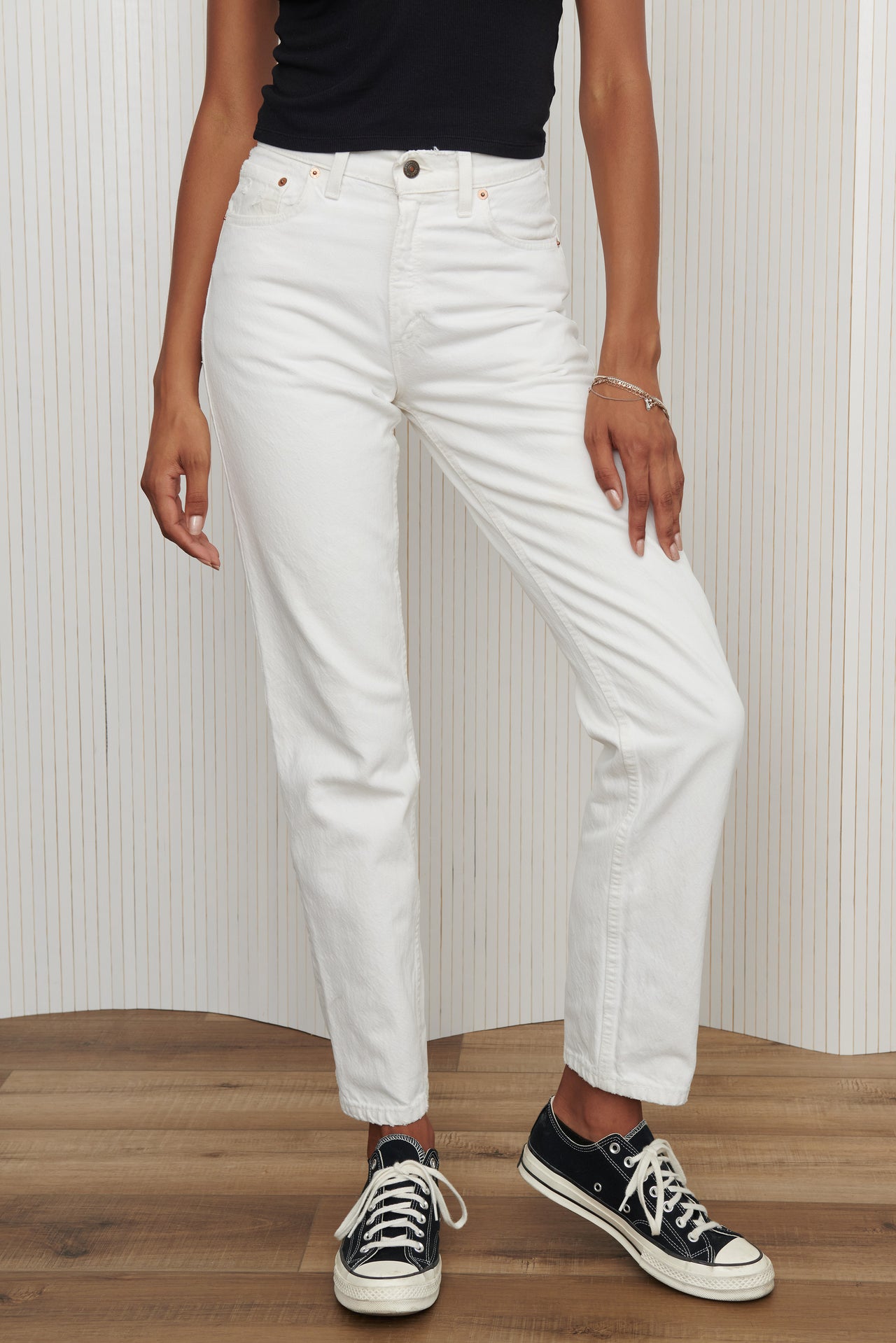 White Levi's 560 Denim Jeans SZ 25