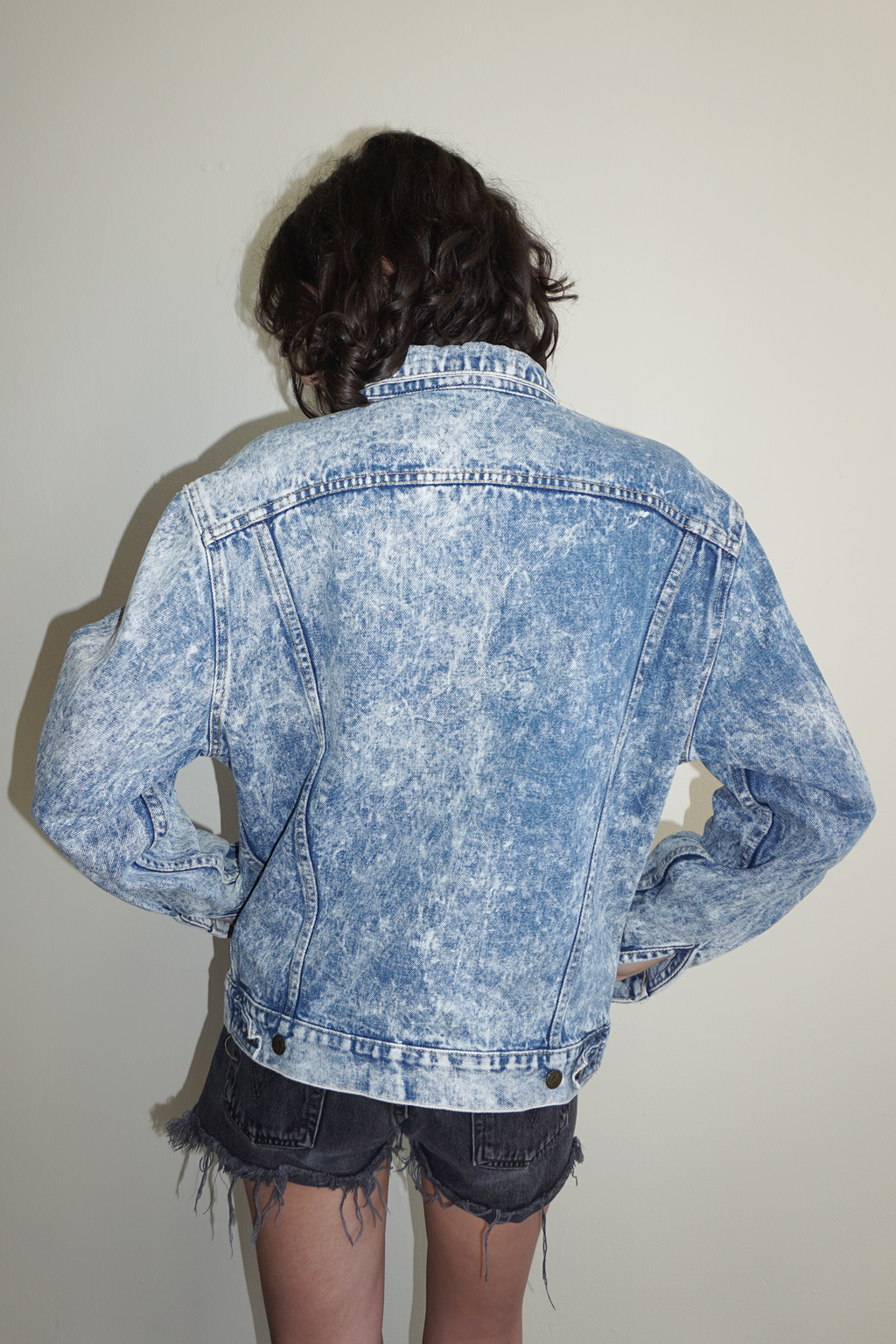 GUESS Acid Wash Denim Jacket SZ Small