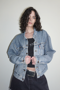 Levi’s Cropped Oversize Medium Wash Jacket SZ Small