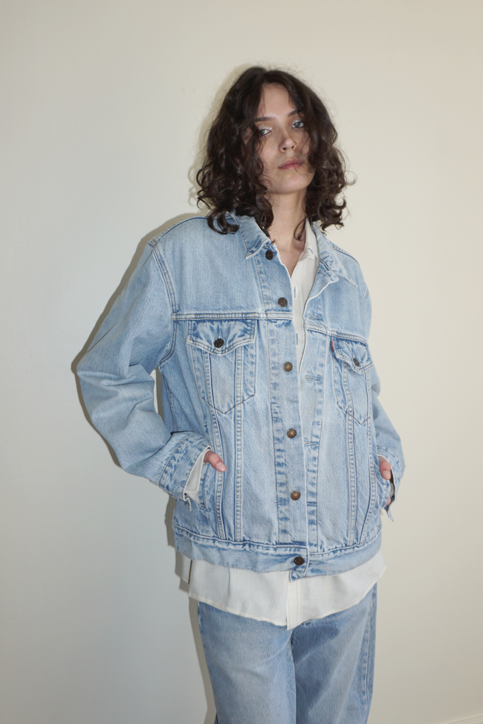 Classic Levi's Light Wash Trucker Jacket SZ Medium