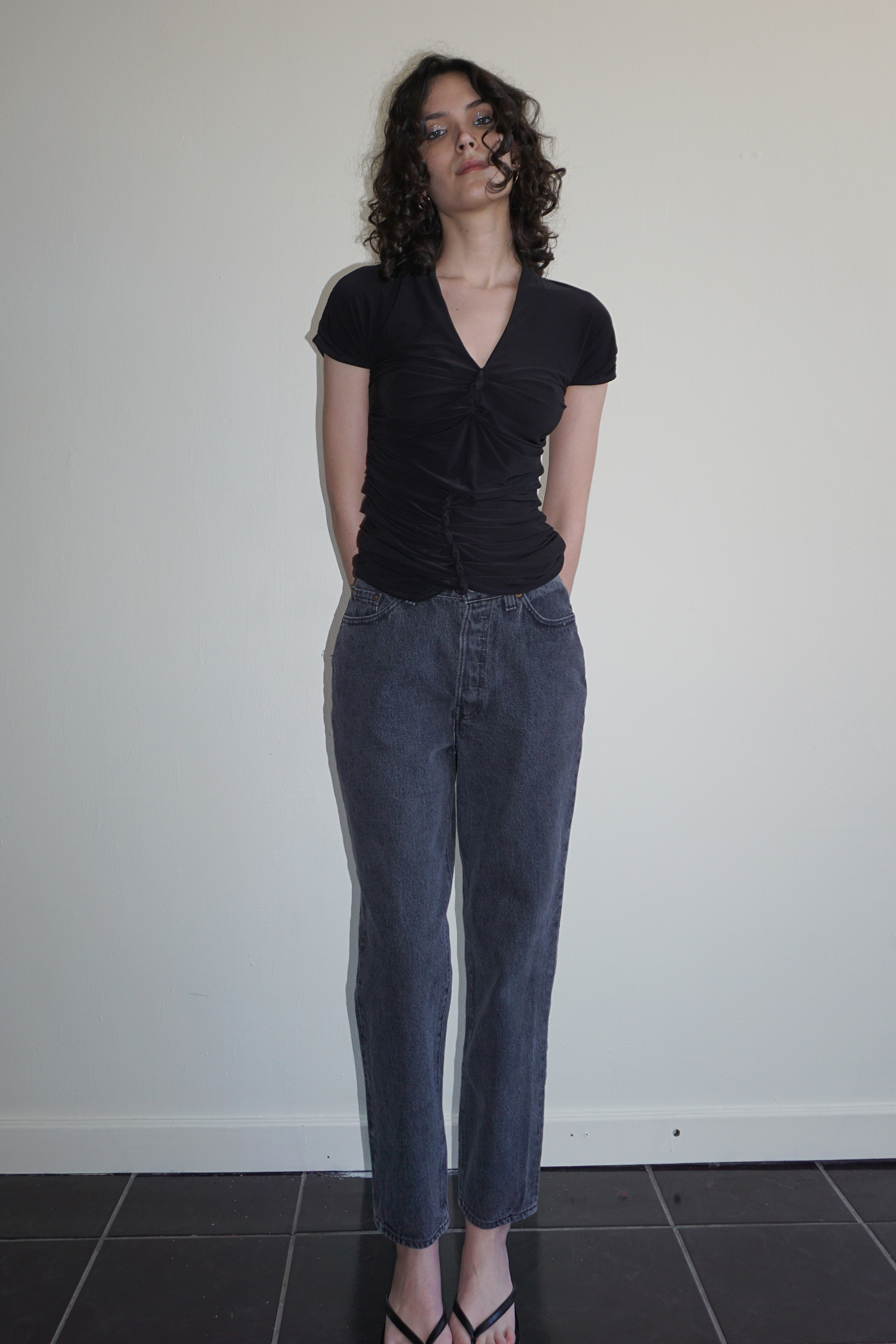 Washed Black Levi's High Waisted Jeans SZ 26