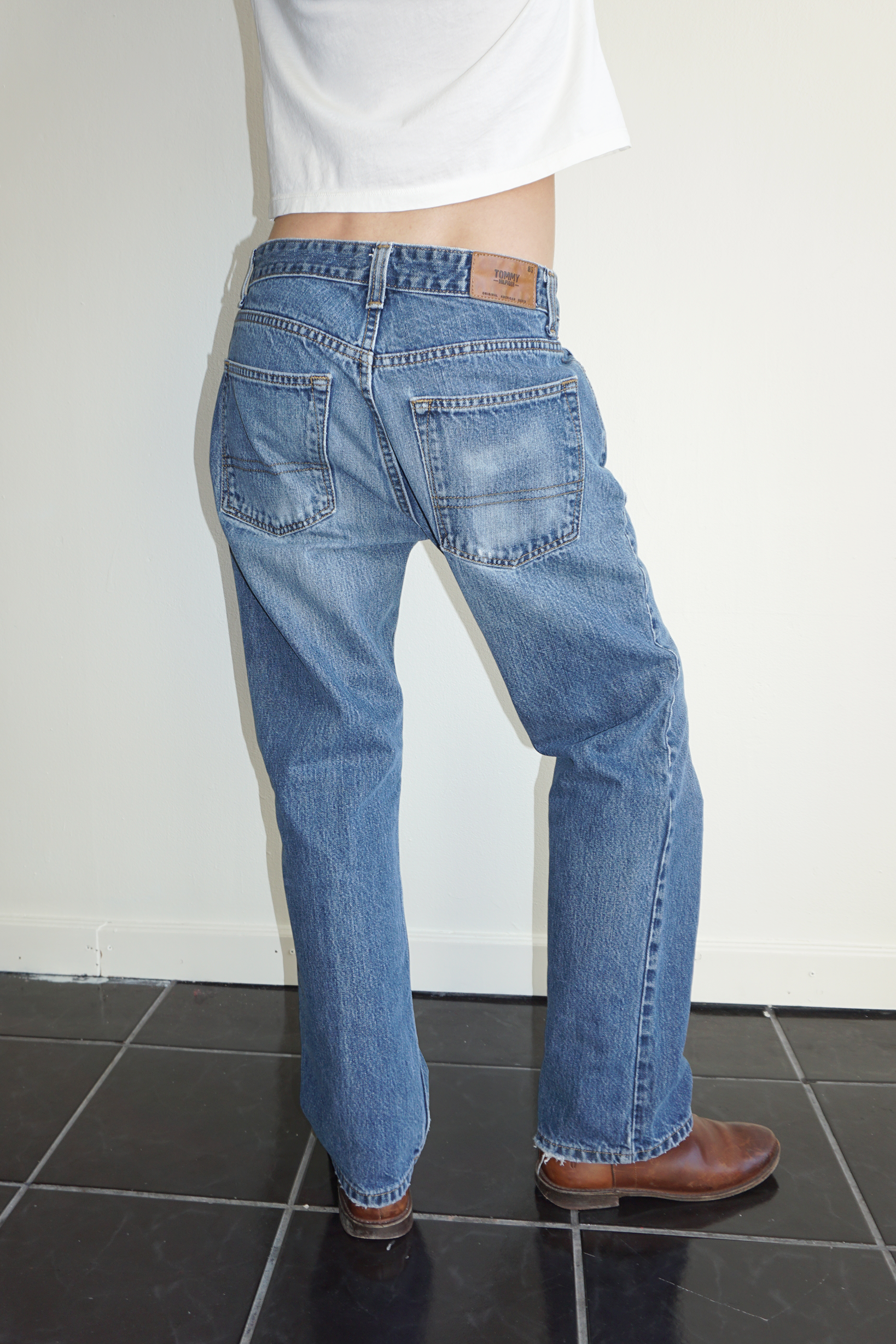 Tommy Hilfiger Straight Leg Jean SZ 30