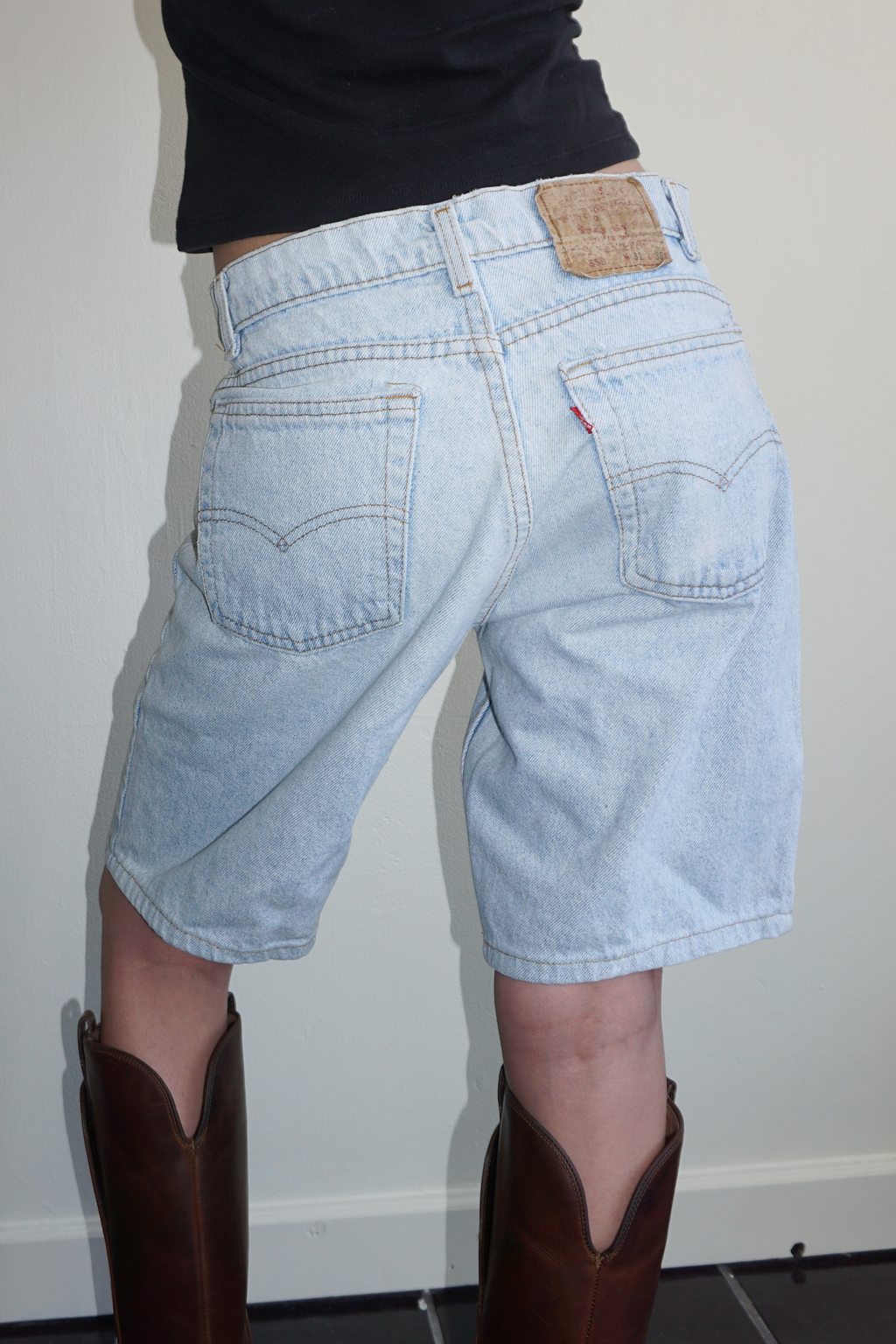 Levi's Light Wash Bermuda Shorts SZ 30