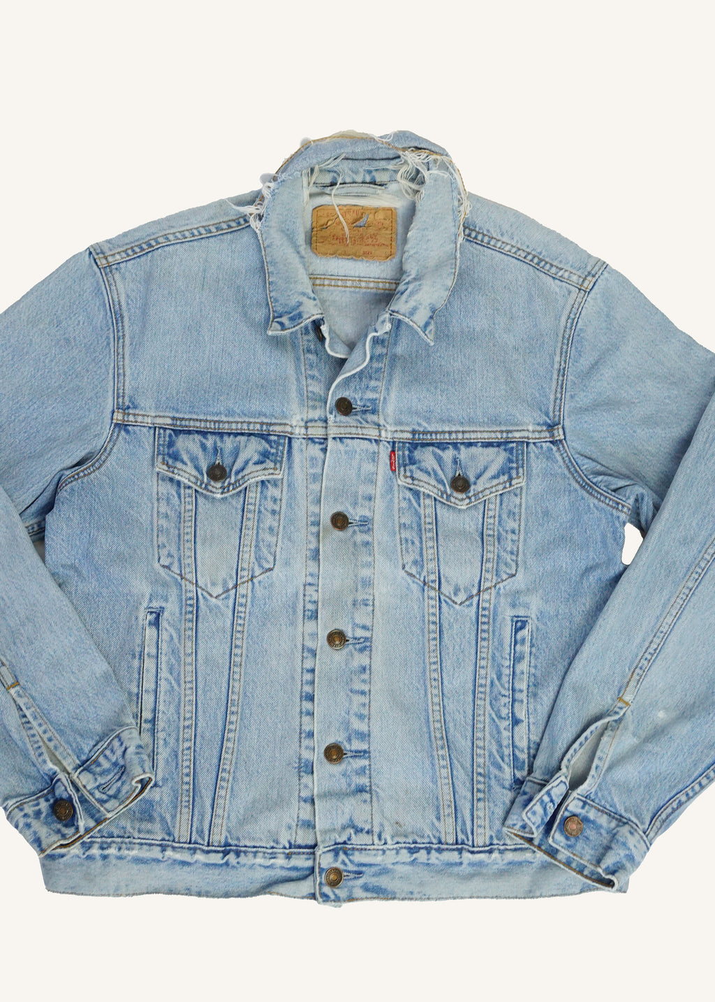 Classic Levi's Light Wash Trucker Jacket SZ Medium