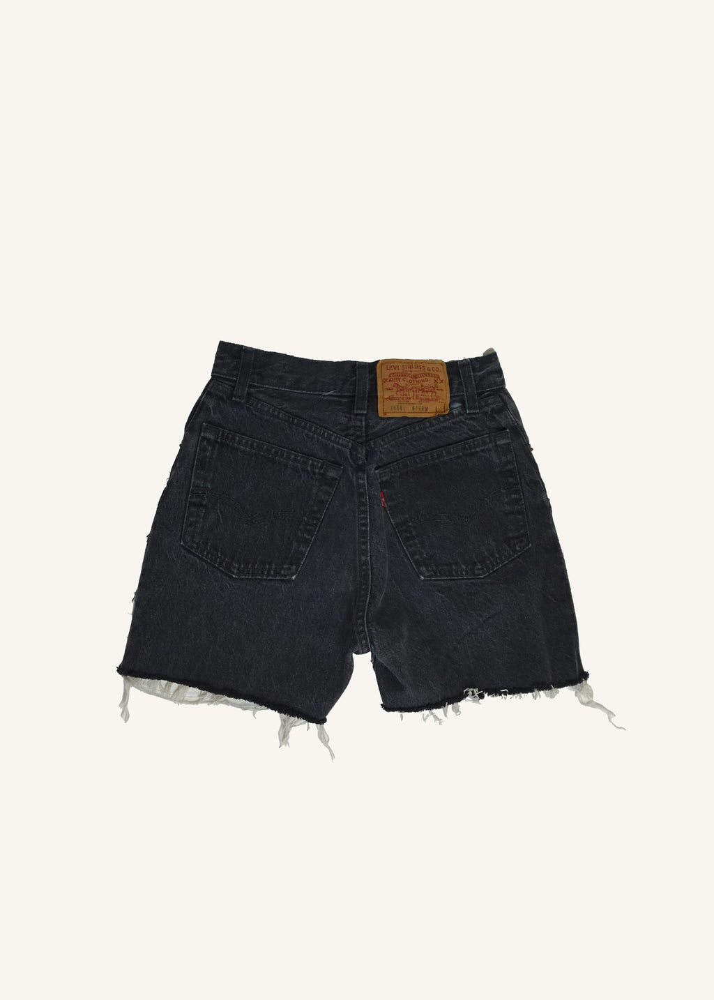 Washed Black Levi’s Cut Off Shorts SZ 25